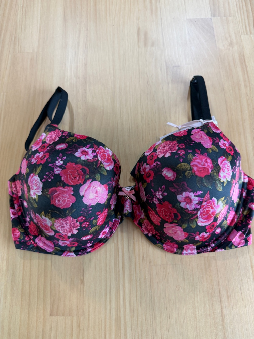 Victoria's Secret Black Bra with Pink Floral Print B6